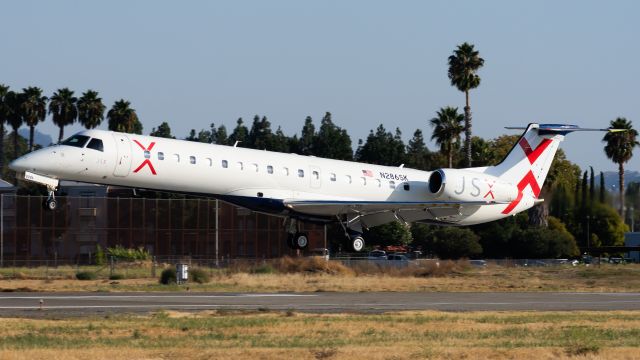 Embraer ERJ-145 (N286SK)