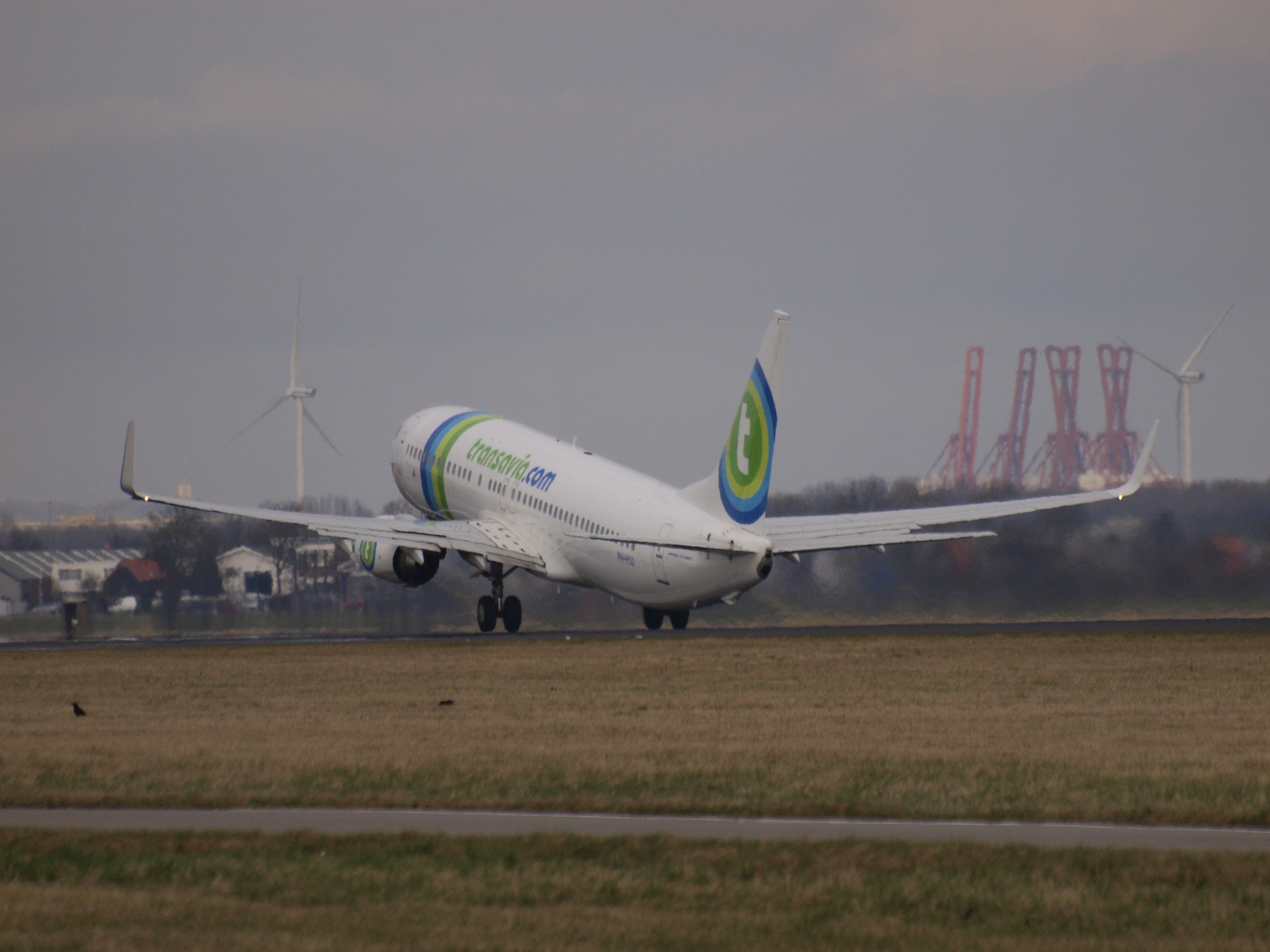 Boeing 737-800 (PH-HSD)