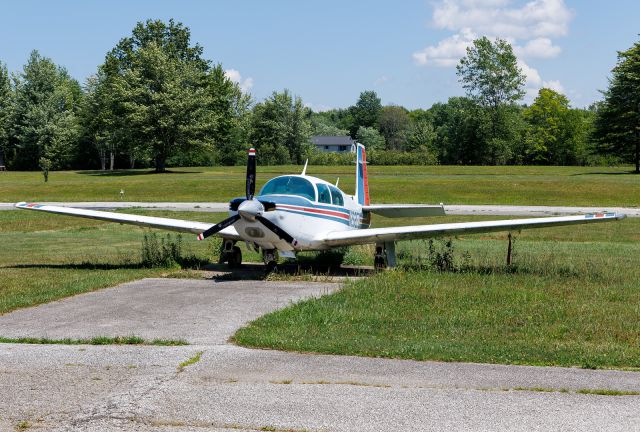 Mooney M-20 Turbo (N262EZ)