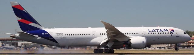 Boeing 787-9 Dreamliner (CC-BGM) - May 19, 2017