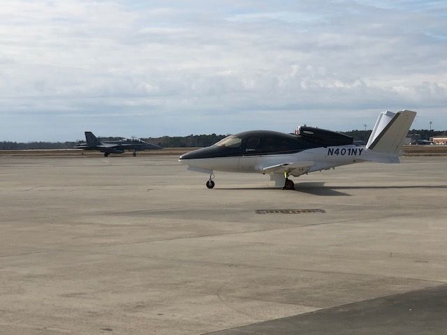 Cirrus Vision SF50 (N401NY)