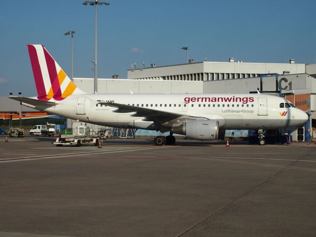 Airbus A319 (D-AKNN)