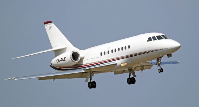 Dassault Falcon 2000 (CS-DLC)