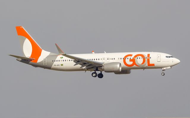 Boeing 737 MAX 8 (PS-GPJ)