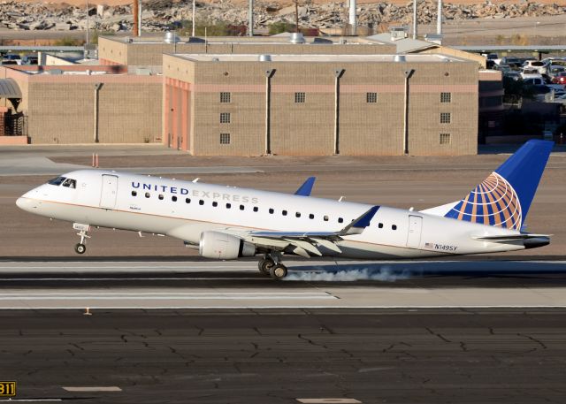 Embraer 170/175 (N149SY)