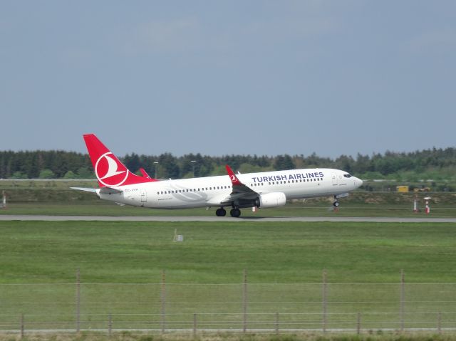 Boeing 737-800 (TC-JVH)