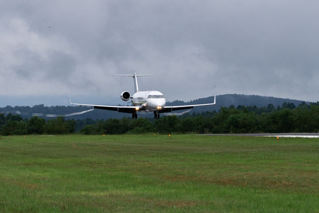 Canadair Regional Jet CRJ-200 (N907SA) - N907SA Landing on Runway 03 at KMRN after instrument approach in IMC on 7/22/24