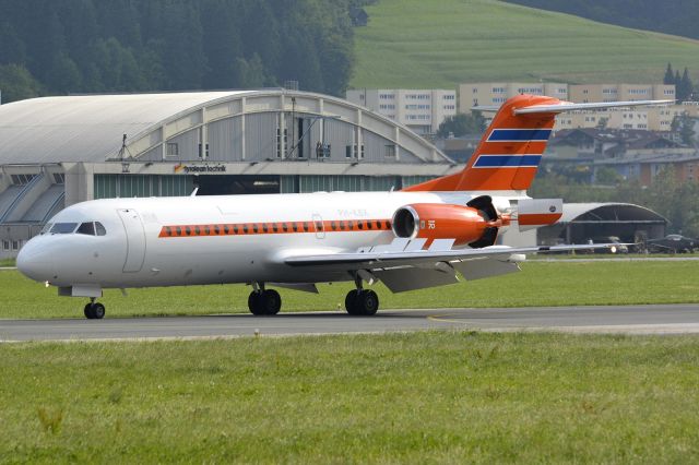 Fokker 70 (PH-KBX)