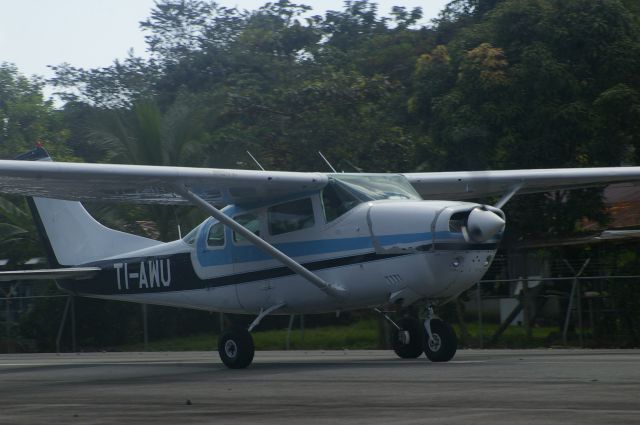 Cessna 206 Stationair (TI-AWU) - EN MRSV