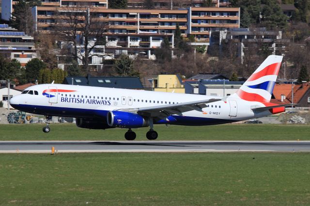 Airbus A320 (G-MIDY)