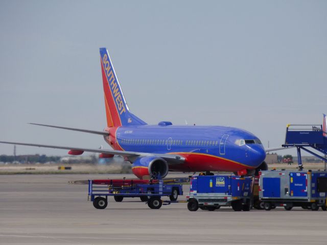 Boeing 737-700 (N262WN)