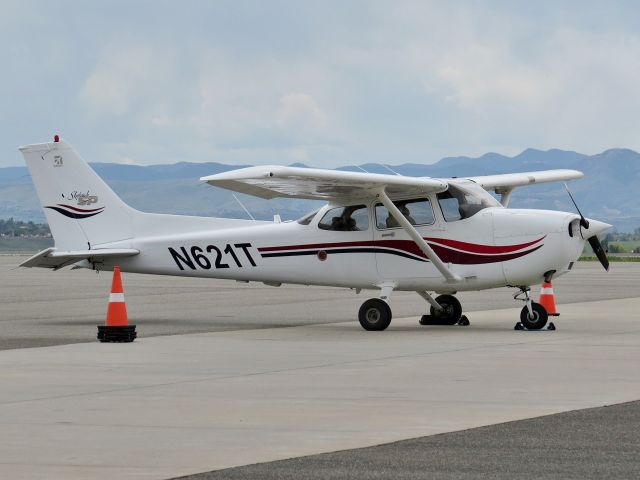 Hawker 800 (N621T)