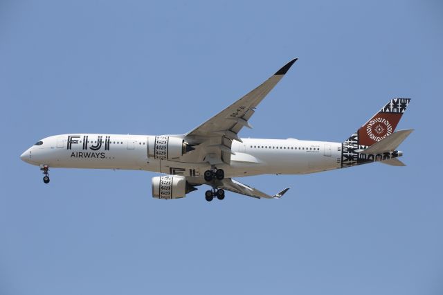 Airbus A350-900 (DQ-FAI)