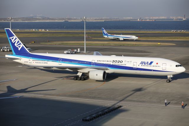 BOEING 777-300 (JA757A) - November 17th 2018:HND-OKA.