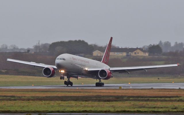 Boeing 777-200 (N819AX) - omni b777-2 n819ax landing at shannon 20/1/18.