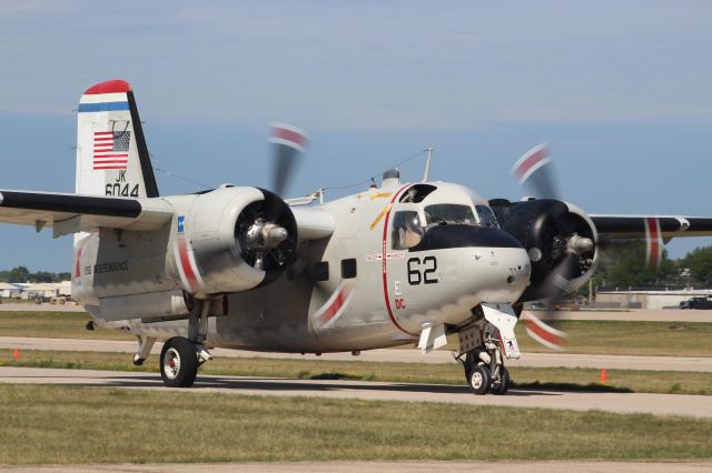 Grumman C-1 Trader (N189G) - 1955 Grumman C-1 Trader on the flightline taxi - Oshkosh '23 Friday Warbird Show.