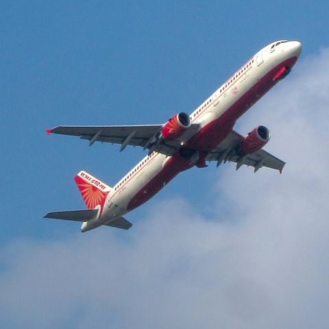Airbus A321 (VT-PPU)