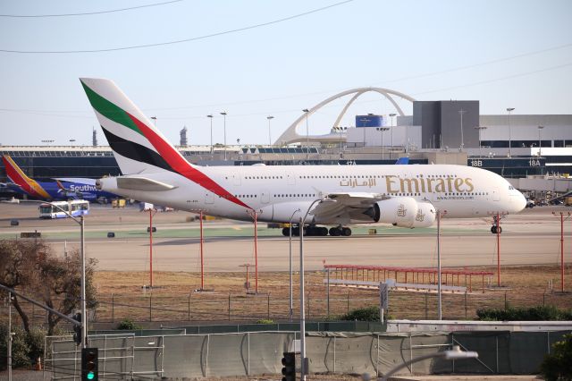 Airbus A380-800 (A6-EVL)