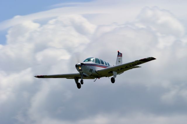 JA4168 — - Beechcraft 36 Bonanzabr /Civil Aviation College(MIYAZAKI.JPN)