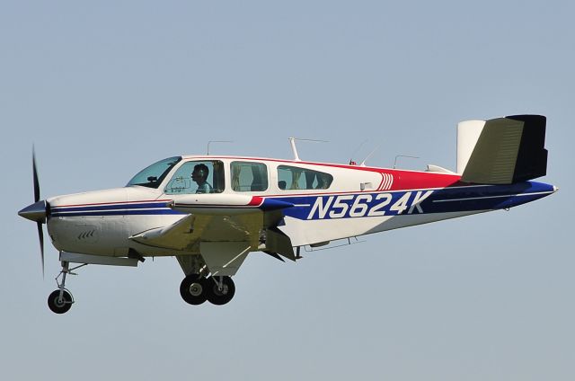 N5624K — - NEGATIVE VOTE COURTESY OF SHREVEPORT, LOUISIANA USER WHOS RATED OVER 70 OF MY PHOTOS AS POOR.      a href=http://discussions.flightaware.com/profile.php?mode=viewprofile&u=269247  Profile/a     a href=http://www.mixmap.com/ target=_new title=MySpace Tracker  img src=http://www.mixmap.com/657097/no_image_tracker_strict.jpg border=0 height=1 width=1 style=visibility:hidden; alt=MySpace Tracker/a