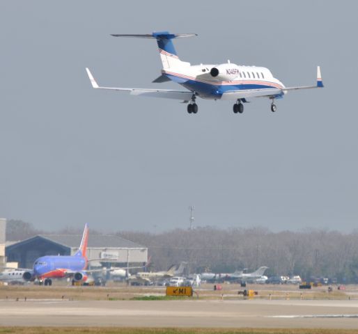 Learjet 45 (N345FM)