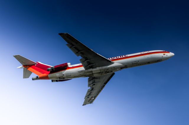 BOEING 727-200 (HK4504)