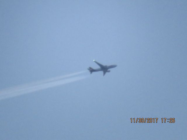 BOEING 777-200LR (N897FD)
