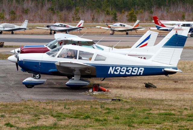 Piper Cherokee (N3939R)