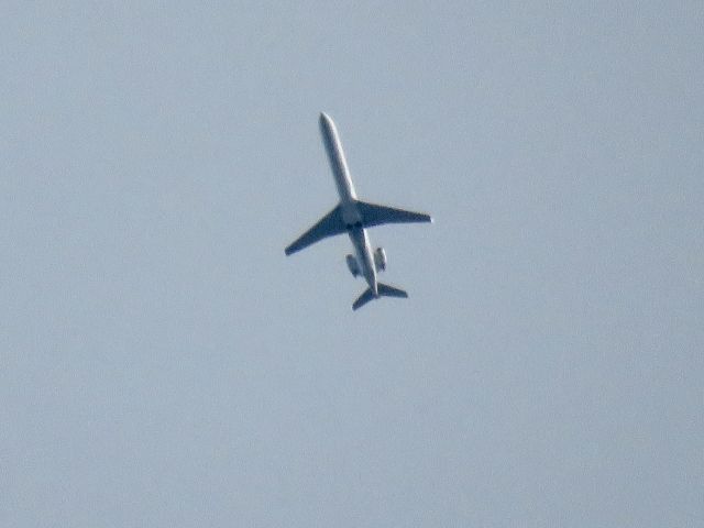 Canadair Regional Jet CRJ-900 (N956LR)