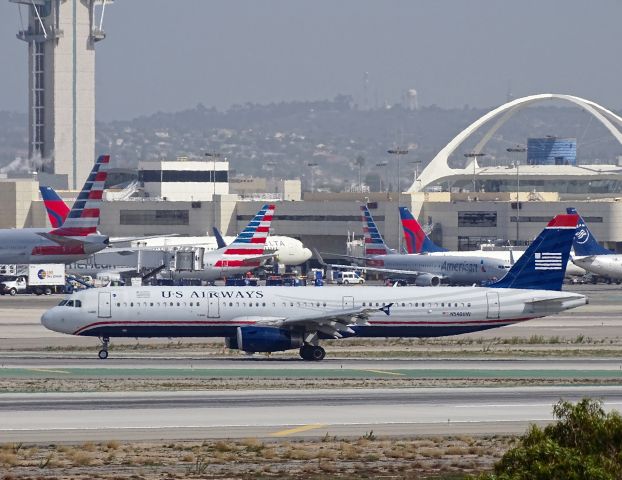 Airbus A321 (N540UW)