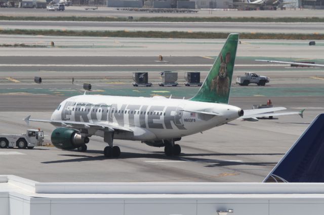 Airbus A318 (N803FR)