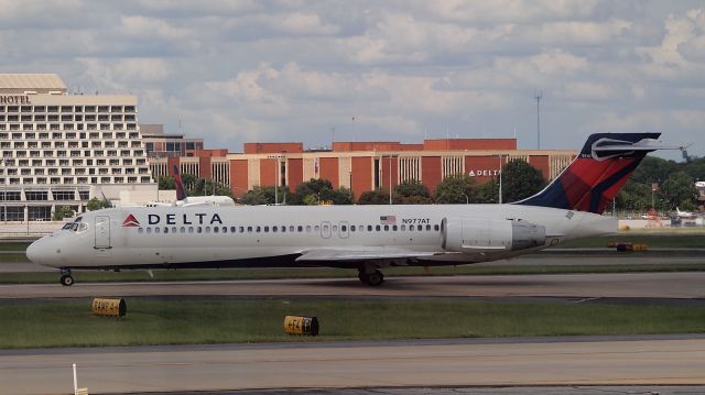Boeing 717-200 (N977AT)