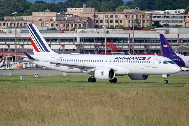 Airbus A220-300 (F-HZUF)