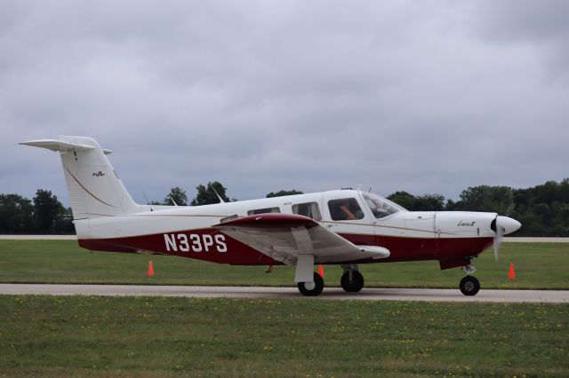 Piper Lance 2 (N33PS)