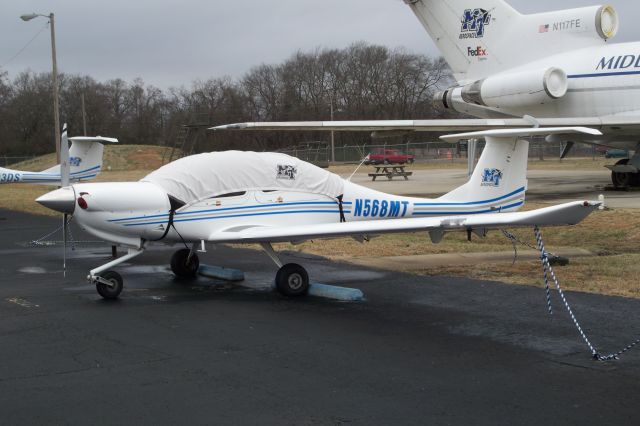 Diamond Star (N568MT) - 03 Jan 2009