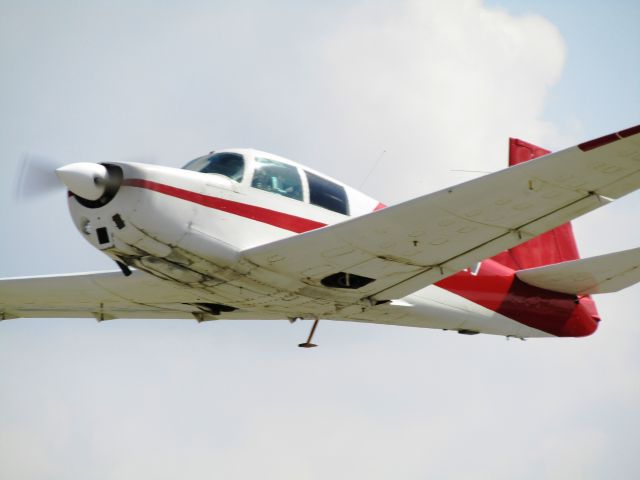 Mooney M-20 (N312AV) - Taking off RWY 24