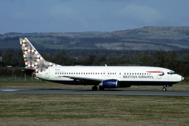 BOEING 737-400 (G-DOCT) - Egyptian tail colours.