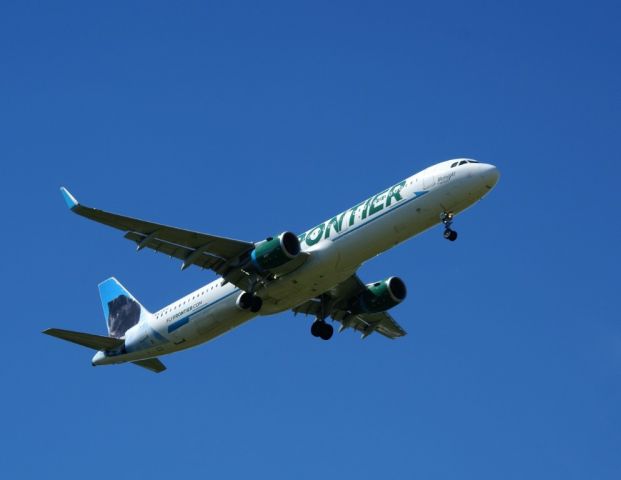 Airbus A321 (N719FR) - F987 from CUN