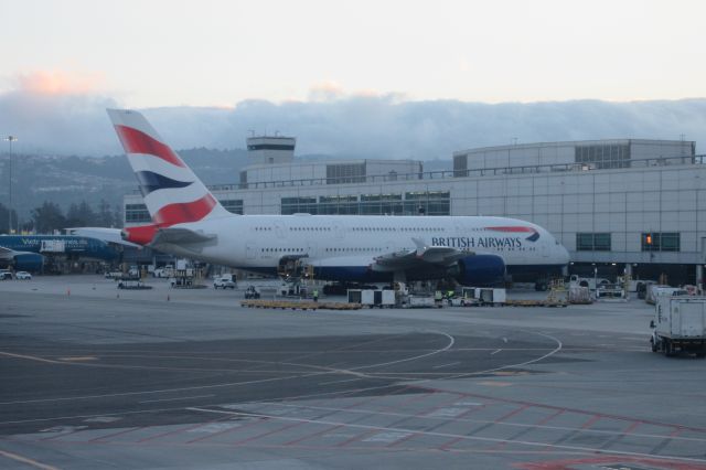 Airbus A380-800 (G-XLEJ)