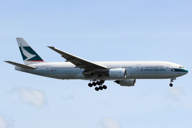 Boeing 777-200 (B-HNL)