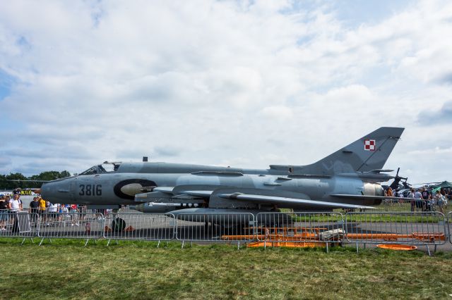 N3816 — - Su22 /3816/ _ Radom AirShow 2023