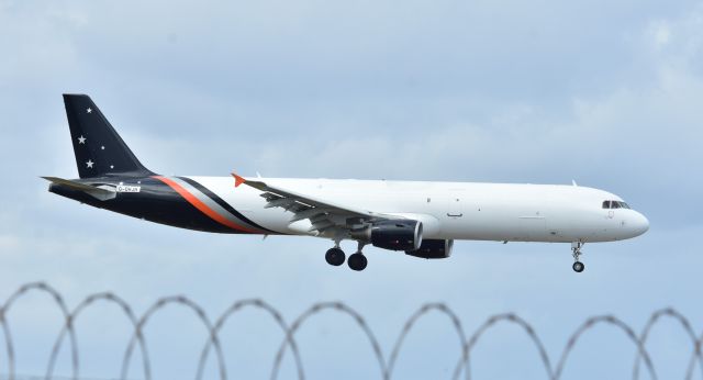 Airbus A321 (G-DHJH)