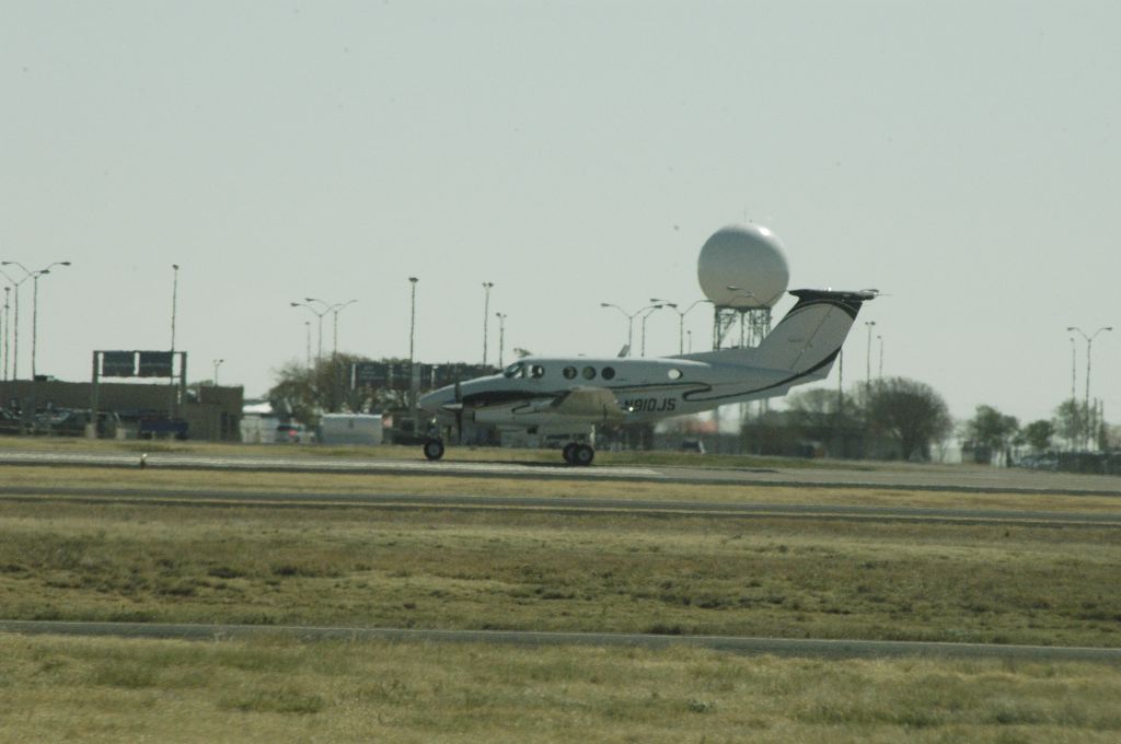 Beechcraft King Air F90 (N910JS)