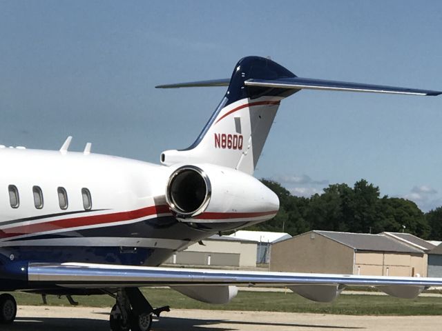 Canadair Challenger (N86DQ) - Canadair Challenger 300 at JXN