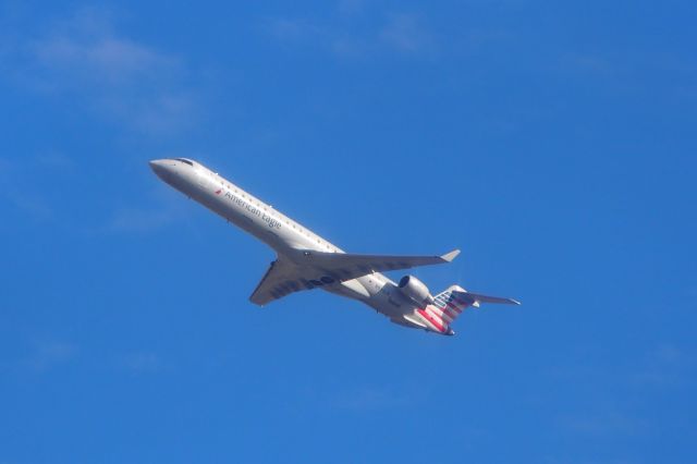 Canadair Regional Jet CRJ-200 (N939LR)