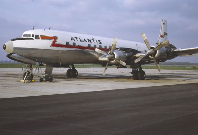 Douglas DC-7 (D-ABYF) - November 1968 at Düsseldorf (EDDL)