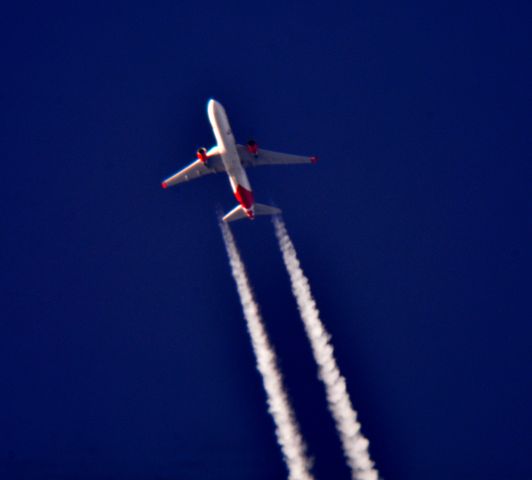 BOEING 767-300 (C-FMWP) - Air Canada Rouge 1626 Toronto, Canada to Fort Lauderdale, FL over Cleveland  38,000 ft. 04.24.17.