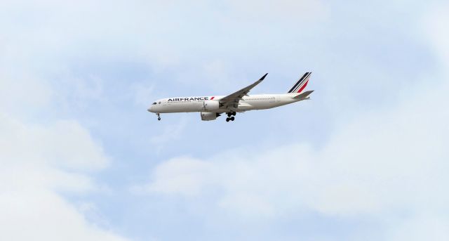 Airbus A350-900 (F-HUVE)