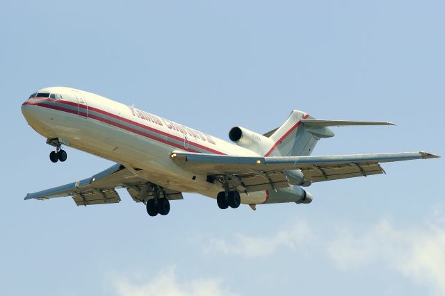 BOEING 727-200 (N726CK) - 30L approach.