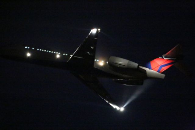 Boeing 717-200 —